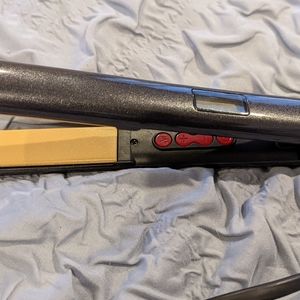 Chi 1 inch flat iron